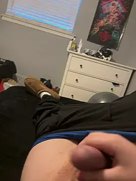 bigwhitedick430 online show from February 5, 2026, 10:27 pm