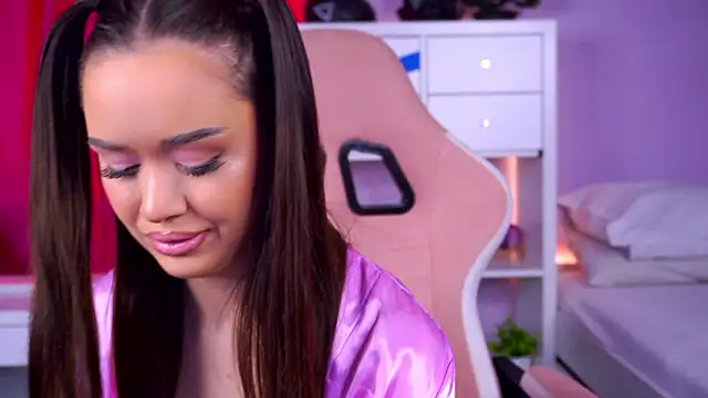 MistyReeds online show from February 20, 2026, 6:19 am