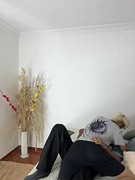 Snapshot of MaxyRyan chatting on February 7, 2026, 12:57 pm MaxyRyan online show from February 7, 2026, 12:57 pm