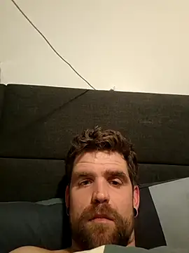 Snapshot of Bashard chatting on March 20, 2026, 12:22 am Bashard online show from March 20, 2026, 12:22 am