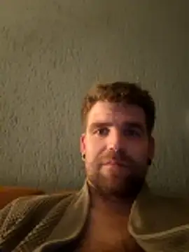 Snapshot of Bashard chatting on March 4, 2026, 9:22 pm Bashard online show from March 4, 2026, 9:22 pm