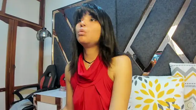 Snapshot of Maggyx chatting on February 9, 2026, 1:31 pm Maggyx online show from February 9, 2026, 1:31 pm