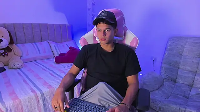 Adrian Prime  online show from April 9, 2026, 6:47 pm