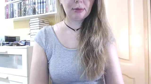 Snapshot of Tasiya chatting on February 13, 2026, 12:49 pm Tasiya online show from February 13, 2026, 12:49 pm