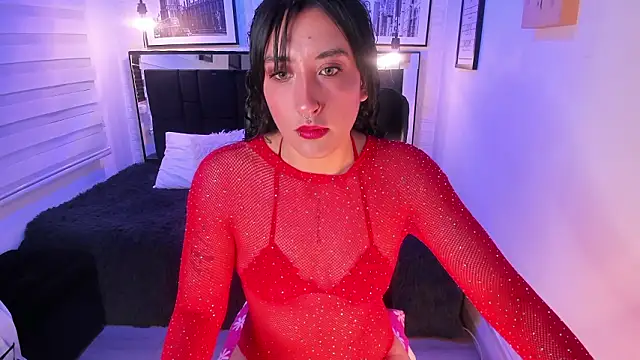 ladyraing online show from February 14, 2026, 3:07 am