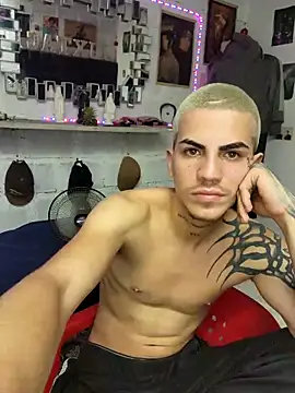 Snapshot of paul-mendezx chatting on February 24, 2026, 5:36 pm paul-mendezx online show from February 24, 2026, 5:36 pm