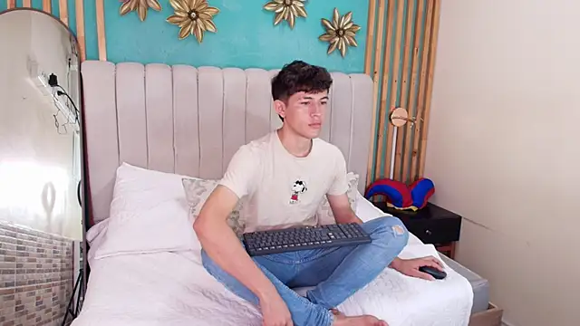 Christian Foxx online show from March 22, 2026, 2:29 pm