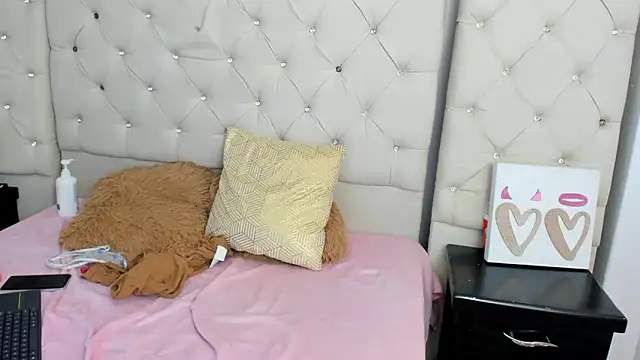 Sara Russell online show from March 7, 2026, 7:15 am