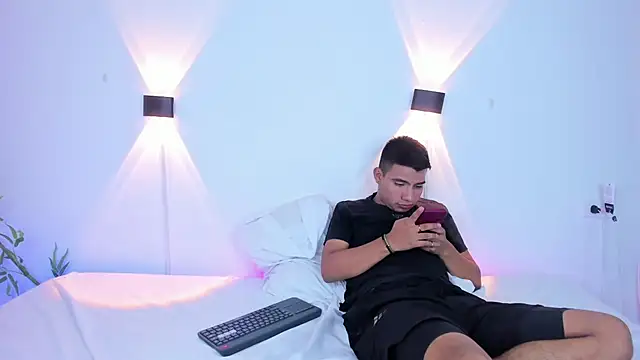 Snapshot of blacke1 chatting on February 25, 2026, 2:23 am blacke1 online show from February 25, 2026, 2:23 am