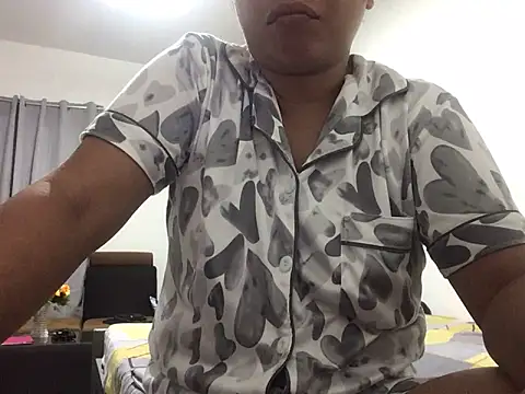 lady candy85 online show from February 26, 2026, 1:27 am