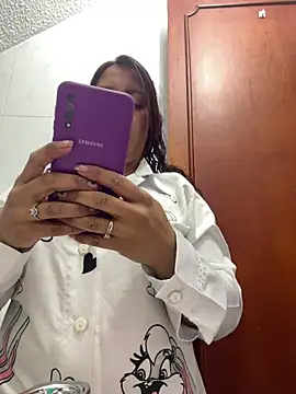 Ximena firee online show from February 26, 2026, 11:54 am