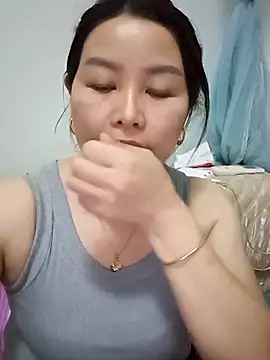 Jennie dogy online show from April 9, 2026, 12:22 pm