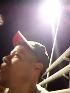 Andres sant  online show from April 7, 2026, 2:46 am