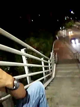 Andres sant  online show from April 1, 2026, 4:47 am