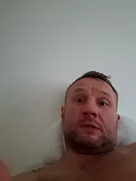 Tommyzzzzzz online show from April 11, 2026, 7:45 am