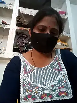 Snapshot of Kaveri_011 chatting on February 24, 2026, 10:27 am Kaveri 011 online show from February 24, 2026, 10:27 am