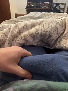 simo232323 online show from February 4, 2026, 11:38 am