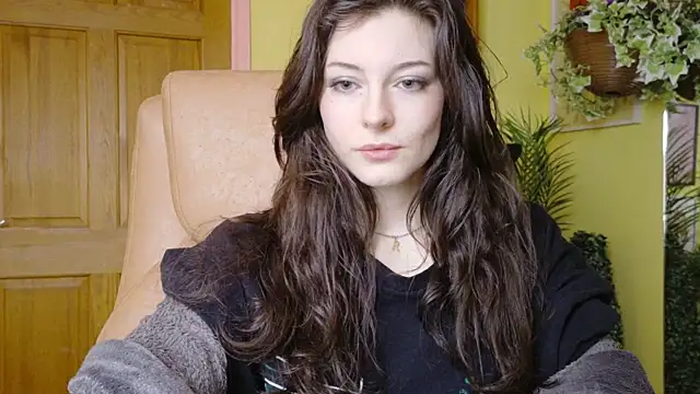 Snapshot of meesey chatting on February 9, 2026, 2:15 pm meesey online show from February 9, 2026, 2:15 pm