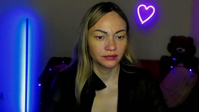 BlondMikey22 online show from June 3, 2026, 5:30 am