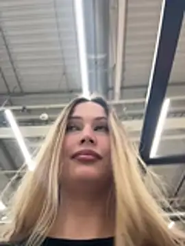 Snapshot of blonde_exe chatting on May 26, 2026, 3:10 pm blonde exe online show from May 26, 2026, 3:10 pm