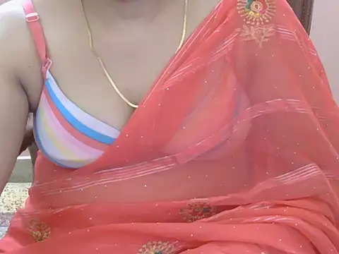 Cute Sheetal online show from June 2, 2026, 1:44 pm
