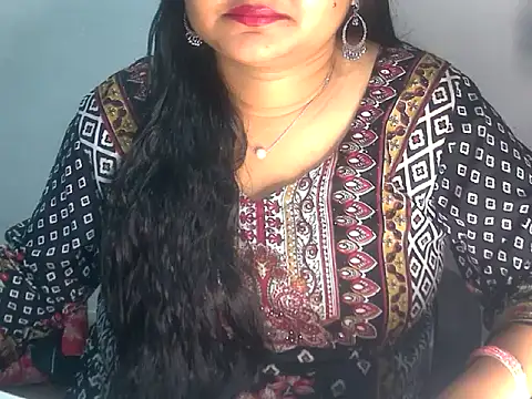 Snapshot of Saniya_K2 chatting on March 1, 2026, 4:40 pm Saniya K2 online show from March 1, 2026, 4:40 pm