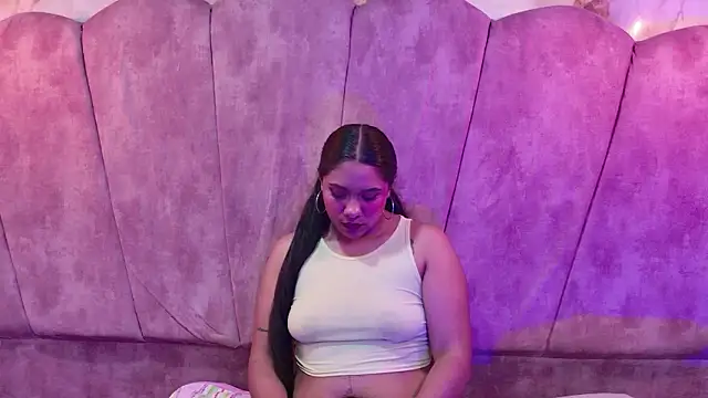 Snapshot of SasshaSpicy chatting on February 13, 2026, 12:16 pm SasshaSpicy online show from February 13, 2026, 12:16 pm