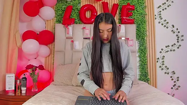 Emma Nmm online show from February 19, 2026, 7:22 pm