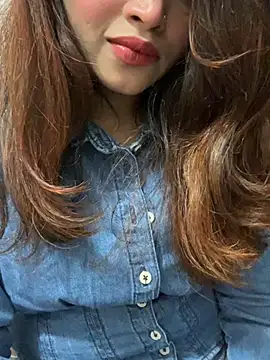 riya sharma11 online show from April 11, 2026, 5:38 pm