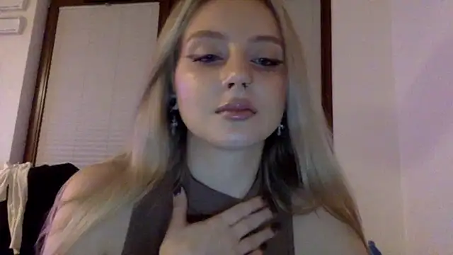 MayaWetDream online show from March 16, 2026, 7:49 pm