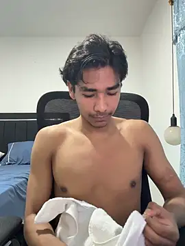 Pedestal diamant online show from February 13, 2026, 11:49 pm