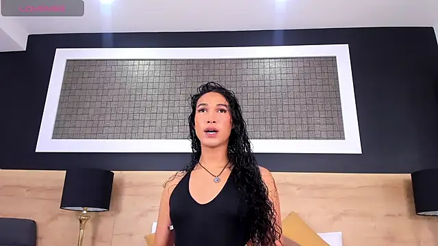 Snapshot of Chloee__Adams chatting on February 28, 2026, 12:38 pm Chloee Adams online show from February 28, 2026, 12:38 pm