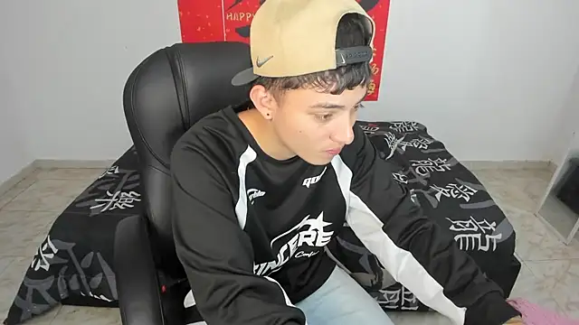 Wesleey-Boy online show from April 11, 2026, 7:39 pm