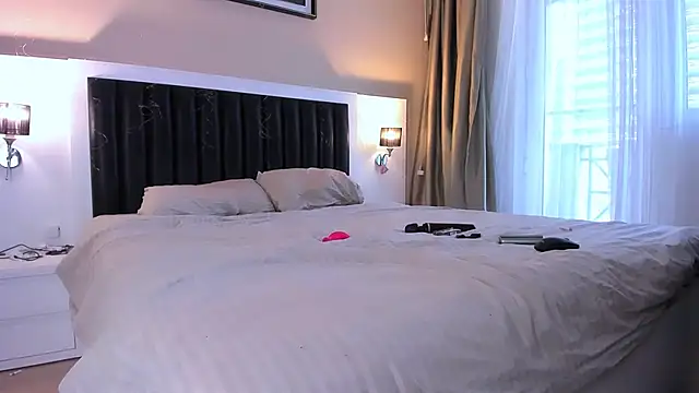 marrena a online show from February 23, 2026, 8:48 am