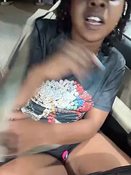 Ebony Queeen online show from May 9, 2026, 3:21 am