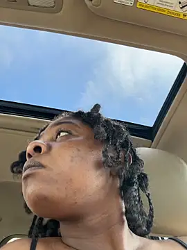Ebony Queeen online show from May 9, 2026, 3:26 pm