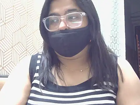 GangbangCouple online show from April 13, 2026, 5:00 am