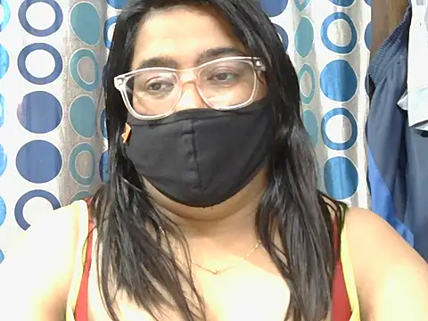 GangbangCouple online show from April 9, 2026, 10:43 am