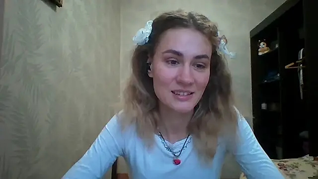 Snapshot of DeanneGilcher chatting on February 19, 2026, 9:28 am DeanneGilcher online show from February 19, 2026, 9:28 am