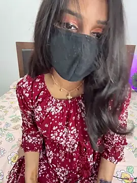 Snapshot of KavyaCurves chatting on February 12, 2026, 3:56 pm KavyaCurves online show from February 12, 2026, 3:56 pm