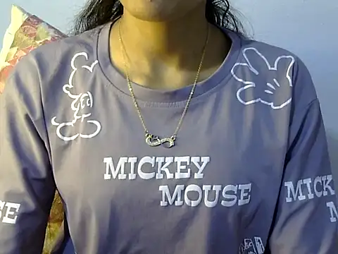 Mehaak  online show from February 24, 2026, 4:41 pm