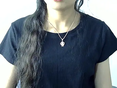 Mehaak  online show from February 10, 2026, 6:45 am