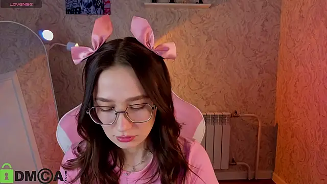  Kiki angel  online show from February 23, 2026, 9:32 am