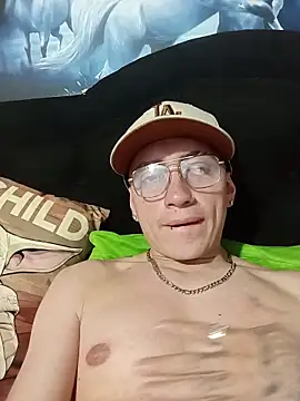 Snapshot of Emmanuel_Lust chatting on February 11, 2026, 1:38 am Emmanuel Lust online show from February 11, 2026, 1:38 am