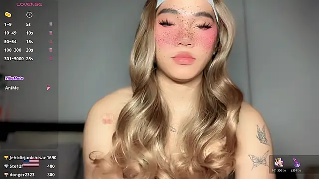 Kelly Mckinney online show from April 12, 2026, 10:07 am