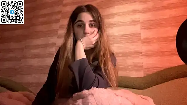 LovelySilk 63 online show from February 28, 2026, 2:39 pm