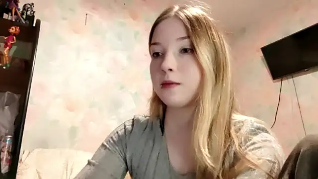 TiaBIanks online show from April 15, 2026, 10:43 am