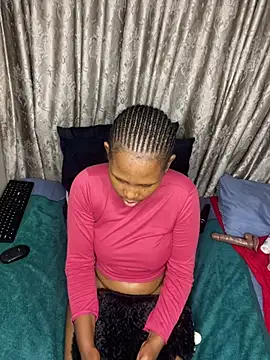 Snapshot of applebae chatting on May 7, 2026, 7:50 pm applebae online show from May 7, 2026, 7:50 pm