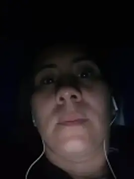 Sophie Tyler online show from May 23, 2026, 5:17 am