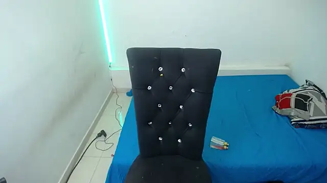 Naomy Reiden online show from February 12, 2026, 6:29 pm